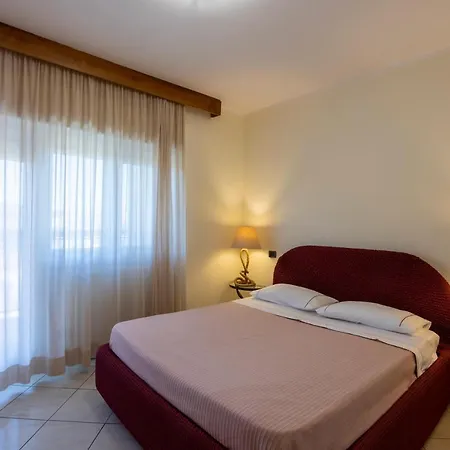Bed & Breakfast Dal Sandro 3*